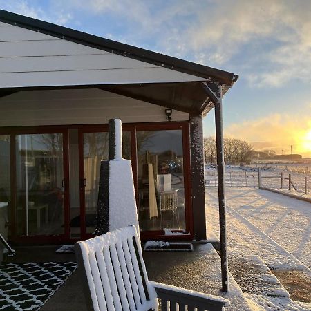 Deerfin Rentals Private Chalet With Hot Tub Баллимина Экстерьер фото